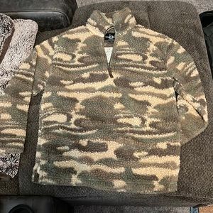 Camo pullover.